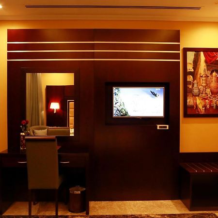 Telal Hotel Apartments Дубай Екстериор снимка