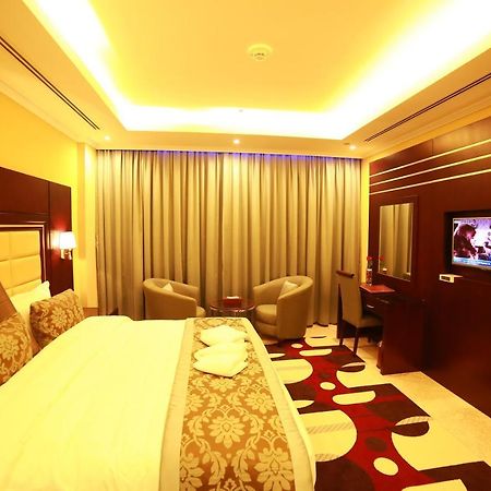 Telal Hotel Apartments Дубай Екстериор снимка