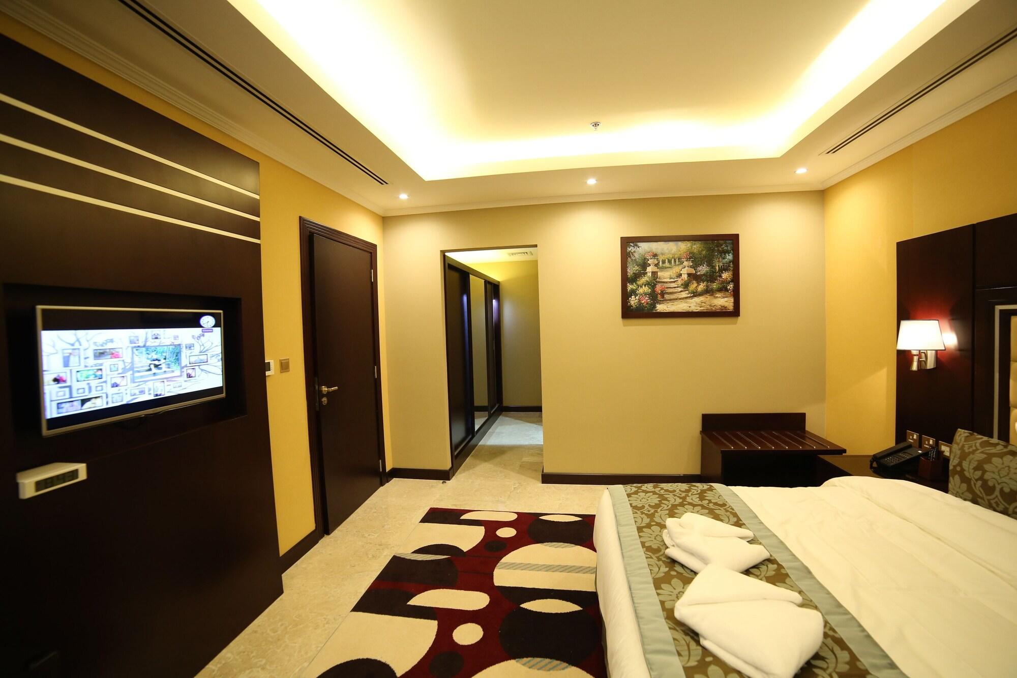 Telal Hotel Apartments Дубай Екстериор снимка