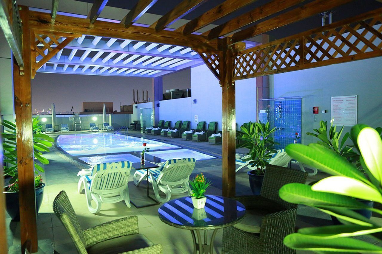 Telal Hotel Apartments Дубай Екстериор снимка