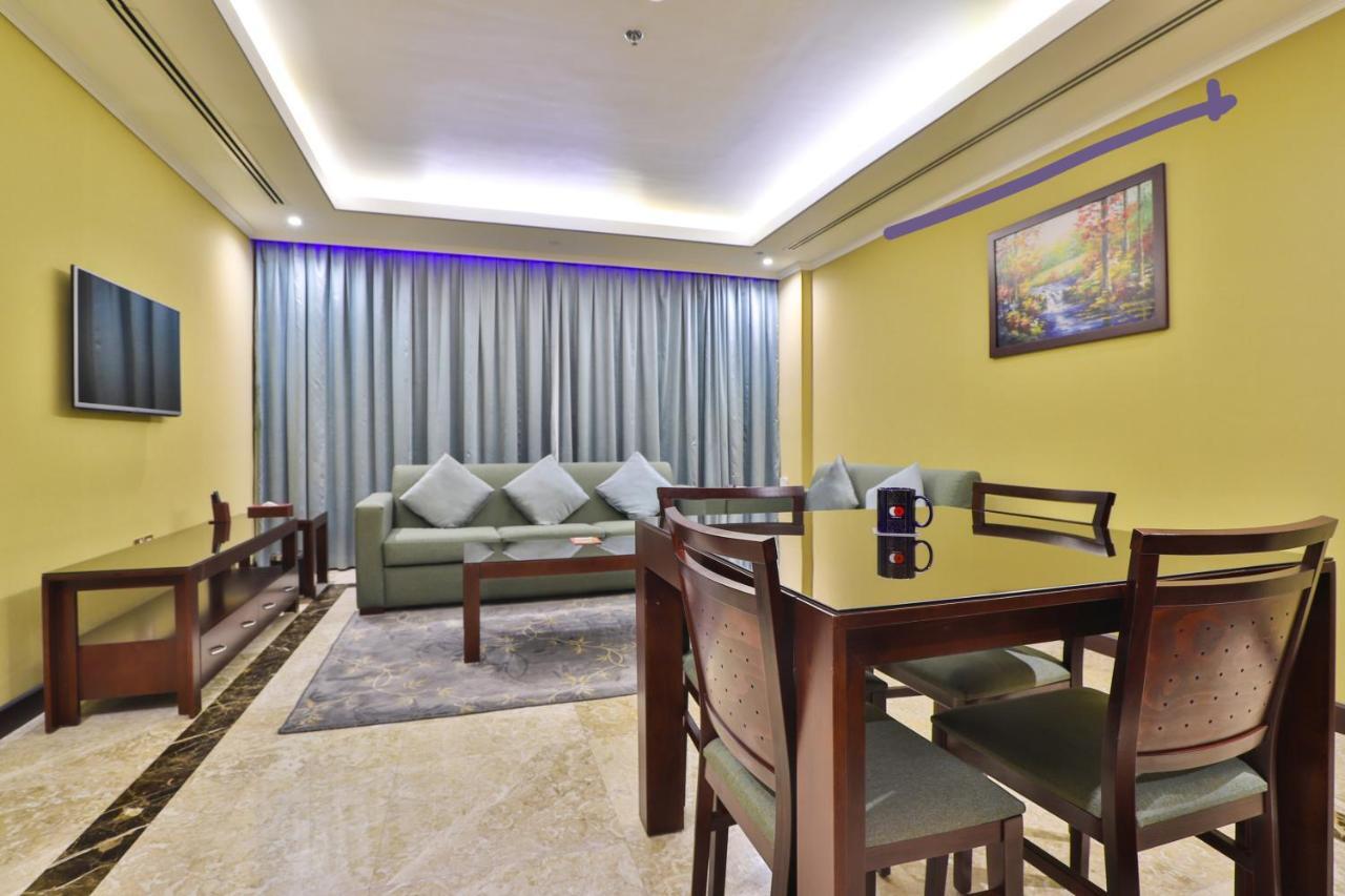 Telal Hotel Apartments Дубай Екстериор снимка
