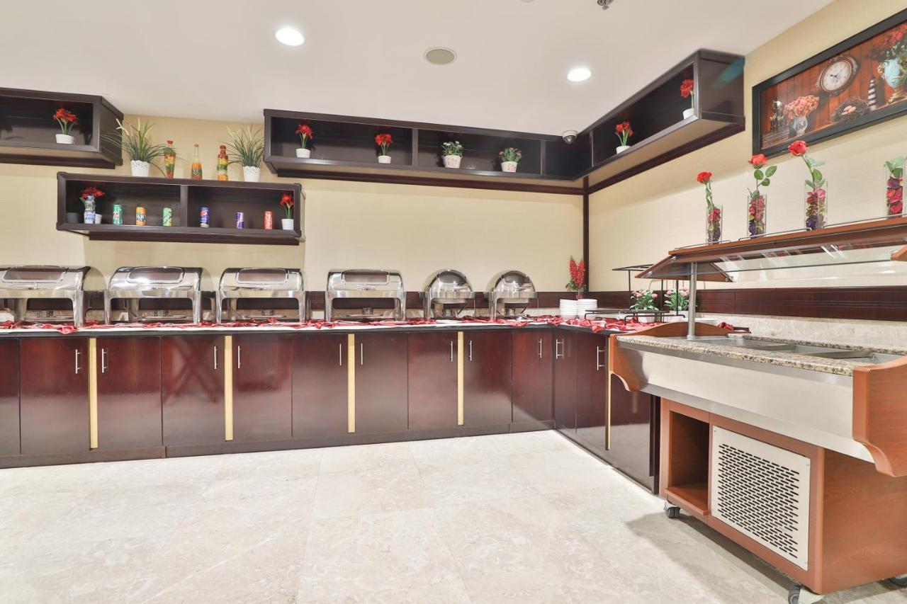 Telal Hotel Apartments Дубай Екстериор снимка