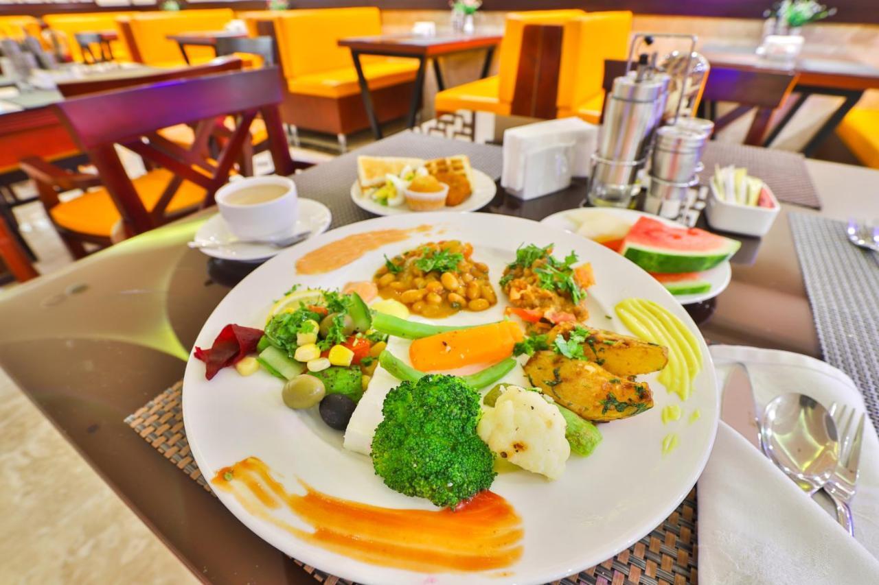 Telal Hotel Apartments Дубай Екстериор снимка