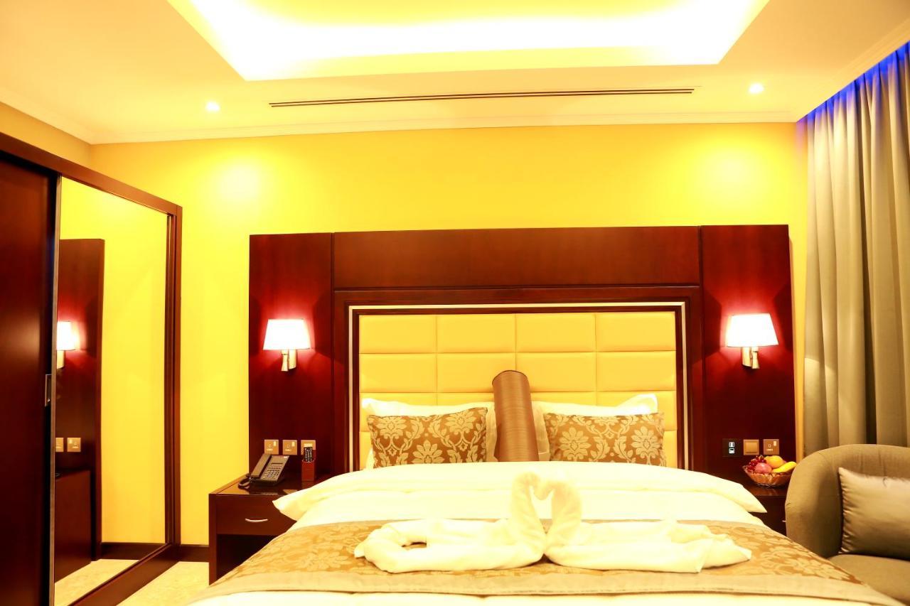 Telal Hotel Apartments Дубай Екстериор снимка