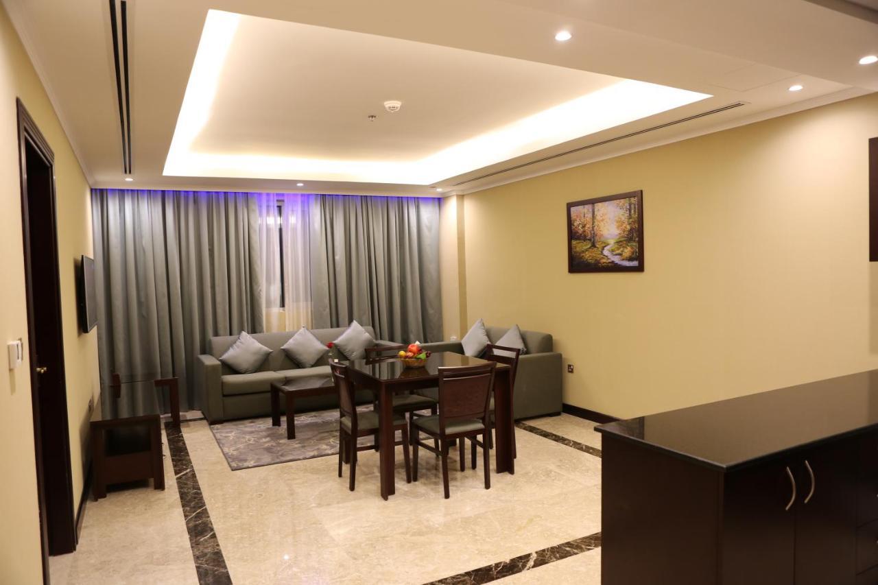 Telal Hotel Apartments Дубай Екстериор снимка