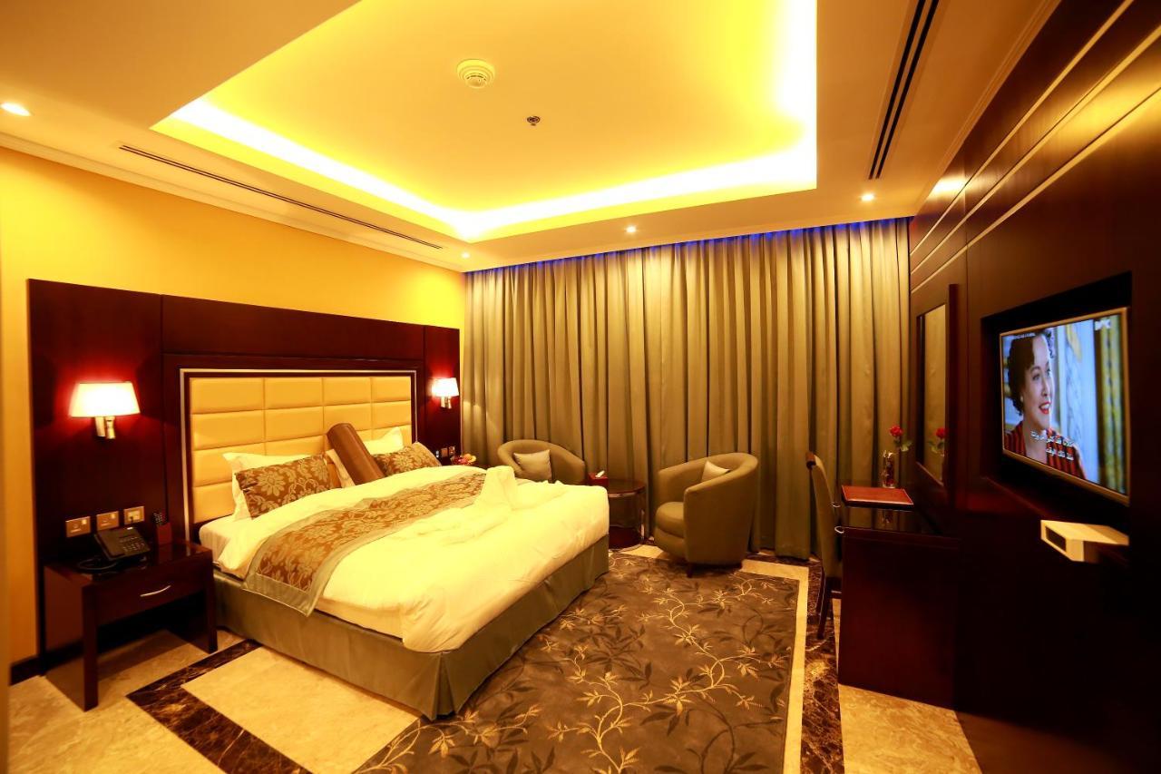 Telal Hotel Apartments Дубай Екстериор снимка